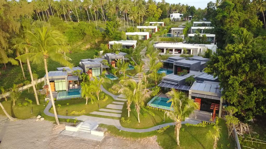 Seanery Beach Resort Bang Saphan Esterno foto
